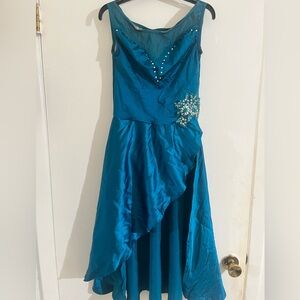 Weissman teal costume